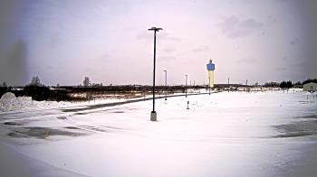 Weather camera view of Calcium Primary School.