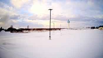 Weather camera view of Calcium Primary School.