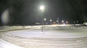 Weather camera view of Calcium Primary School.