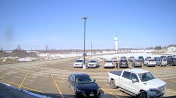 Weather camera view of Calcium Primary School.