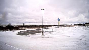 Weather camera view of Calcium Primary School.