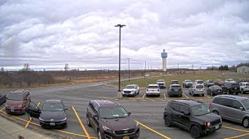 Weather camera view of Calcium Primary School.