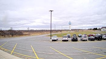Weather camera view of Calcium Primary School.