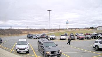 Weather camera view of Calcium Primary School.