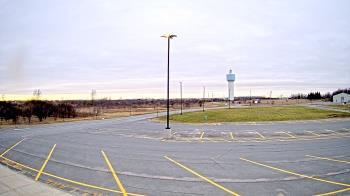 Weather camera view of Calcium Primary School.
