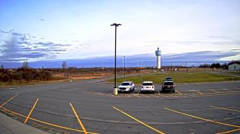Weather camera view of Calcium Primary School.