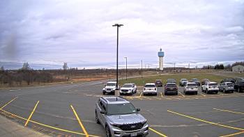 Weather camera view of Calcium Primary School.