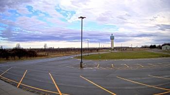 Weather camera view of Calcium Primary School.