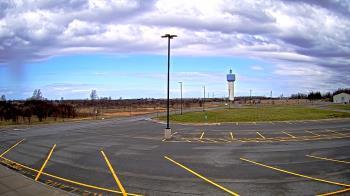Weather camera view of Calcium Primary School.