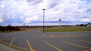 Weather camera view of Calcium Primary School.
