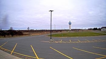 Weather camera view of Calcium Primary School.