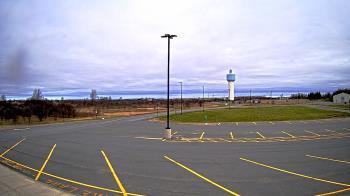 Weather camera view of Calcium Primary School.