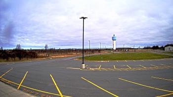 Weather camera view of Calcium Primary School.