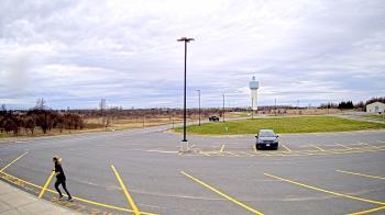 Weather camera view of Calcium Primary School.