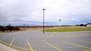 Weather camera view of Calcium Primary School.