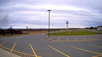 Weather camera view of Calcium Primary School.