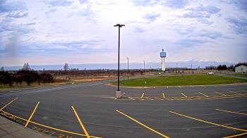 Weather camera view of Calcium Primary School.