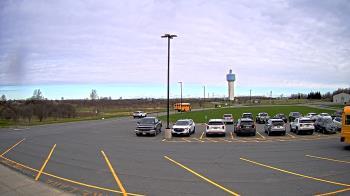 Weather camera view of Calcium Primary School.