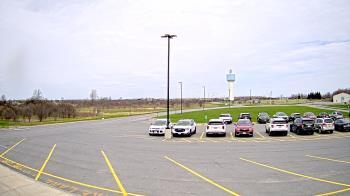 Weather camera view of Calcium Primary School.