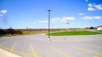 Weather camera view of Calcium Primary School.