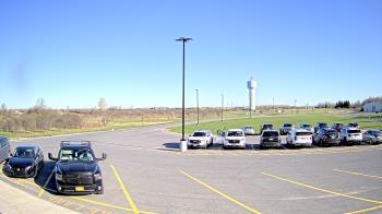 Weather camera view of Calcium Primary School.