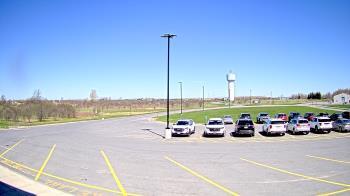 Weather camera view of Calcium Primary School.