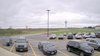 Weather camera view of Calcium Primary School.