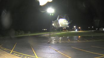 Weather camera view of Calcium Primary School.