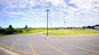 Weather camera view of Calcium Primary School.