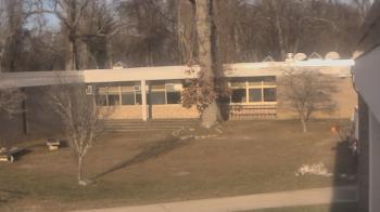 Weather camera view of Cold Spring Harbor HS.