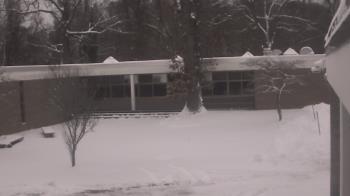 Weather camera view of Cold Spring Harbor HS.