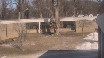 Weather camera view of Cold Spring Harbor HS.