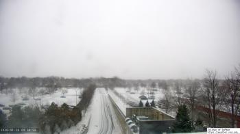Weather camera view of College of DuPage.