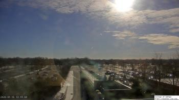 Weather camera view of College of DuPage.