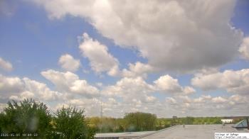 Weather camera view of College of DuPage.