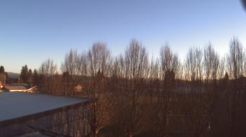 Weather camera view of Hayes Freedom HS.