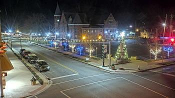 Weather camera view of City of Connersville.