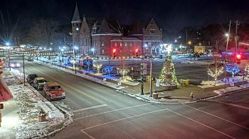 Weather camera view of City of Connersville.