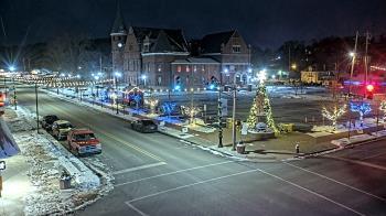 Weather camera view of City of Connersville.