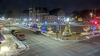 Weather camera view of City of Connersville.