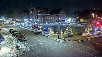 Weather camera view of City of Connersville.