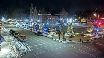 Weather camera view of City of Connersville.