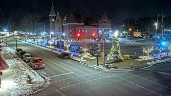 Weather camera view of City of Connersville.