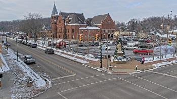 Weather camera view of City of Connersville.