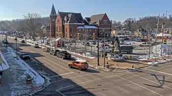Weather camera view of City of Connersville.