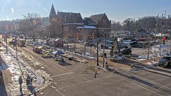 Weather camera view of City of Connersville.