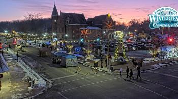 Weather camera view of City of Connersville.