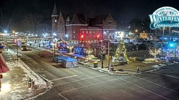 Weather camera view of City of Connersville.