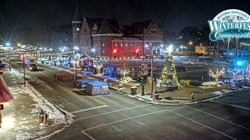 Weather camera view of City of Connersville.