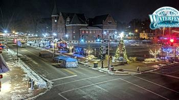 Weather camera view of City of Connersville.